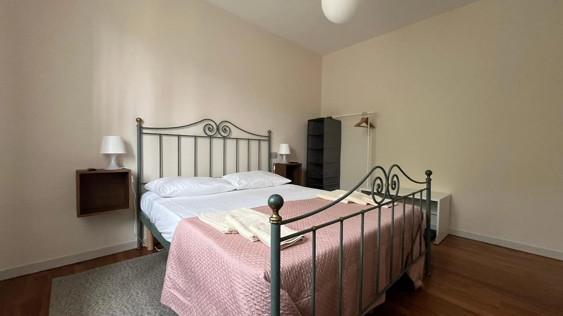 Daire Babi Home Lake Garda Desenzano del Garda