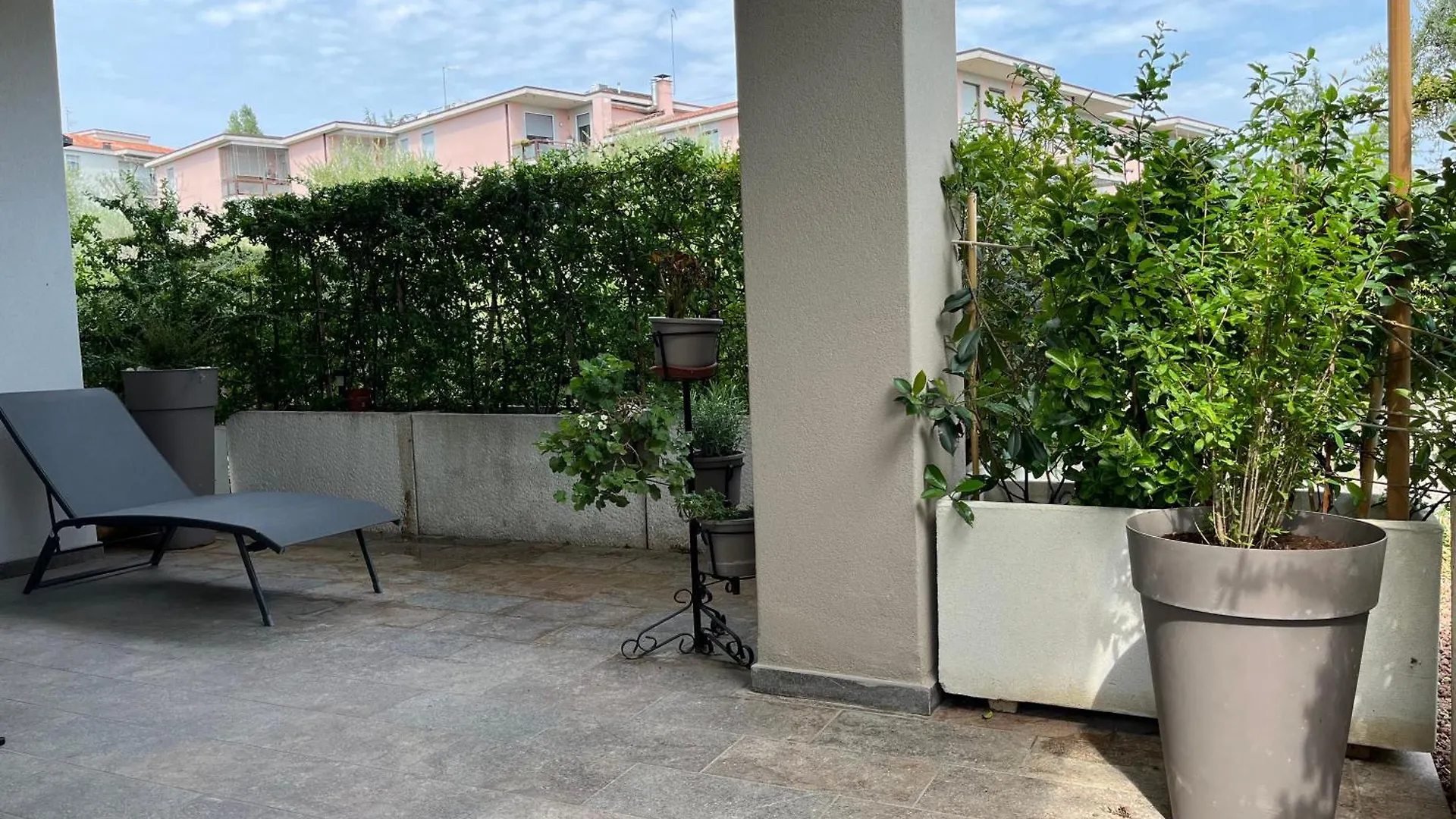 Babi Home Lake Garda Desenzano del Garda 0*,  İtalya